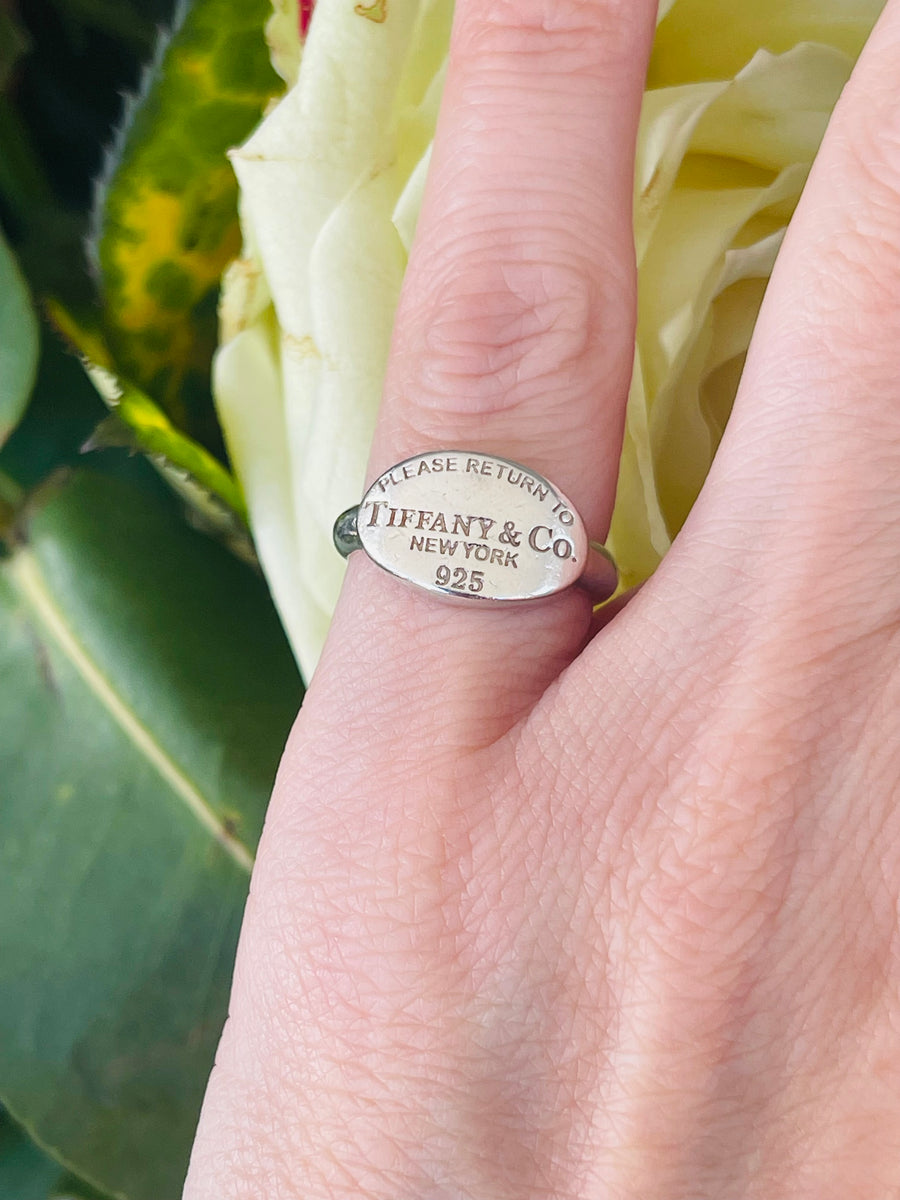 Tiffany & Co Return To Tiffany Oval Sterling Silver Ring Size : K